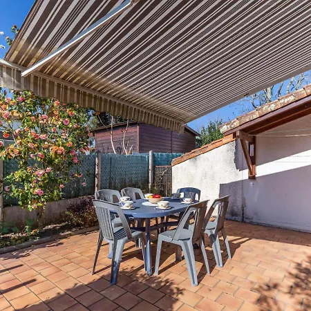 Semesterbostad Les Lauriers By Interhome Meschers-sur-Gironde