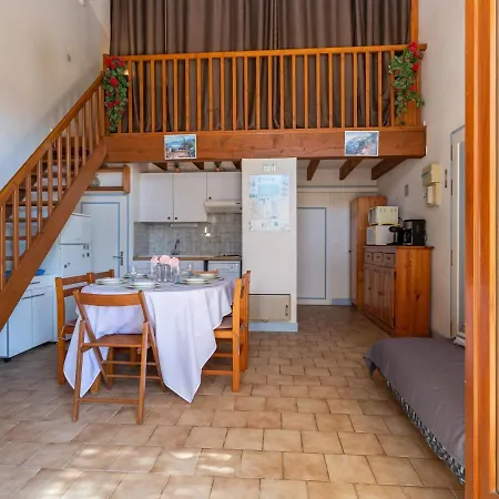 Сasa de vacaciones Les Lauriers By Interhome Meschers-sur-Gironde