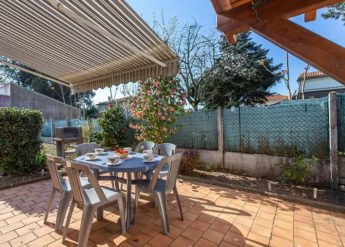 Les Lauriers By Interhome * Meschers-sur-Gironde