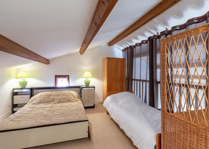 Les Lauriers By Interhome *